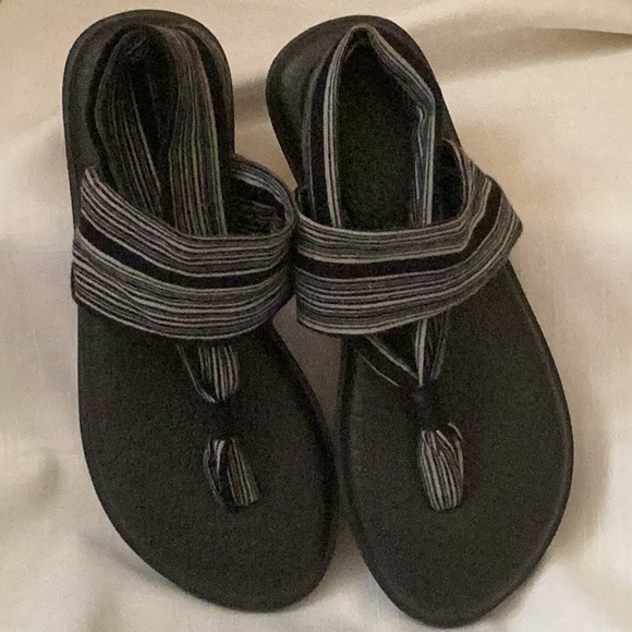 SANUK stripe yoga sling sandal Sz 6 EUC - Picture 2 of 4